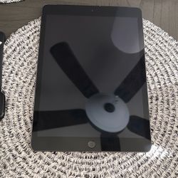 Apple IPad Gen 7