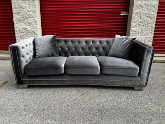 Gray Velvet Sofa *FREE DELIVERY 🚚 
