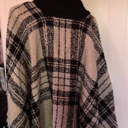 Women’s Non Sleeve Cover Up Sweater