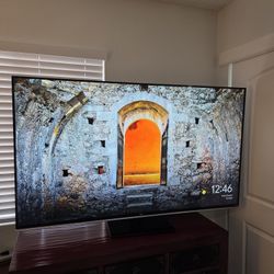 LG 65UF8500-UB 65" 3D plus 3D Movies n Glasses Smart TV
