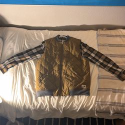North face vest with Matching Plad Longsleve