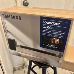 SAMSUNG (HW-Q60CF) – True 3.1.2ch Dolby Atmos Soundbar | SpaceFit Sound Pro | DTS Virtual:X | Adaptive Sound | Bluetooth & Wall-Mountable