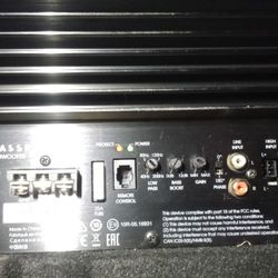 Amazing Sound JBL 12-in Powered Subwoofer With Amp Built-in