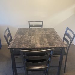 Beautiful Dining Table With 4 Chairs