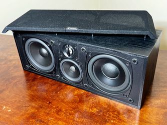 Boston Acoustics VR10 3-way center speaker