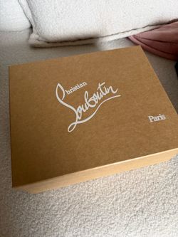 Christian Louboutin Women's Nude Lipqueen 100 Patent Sandal
