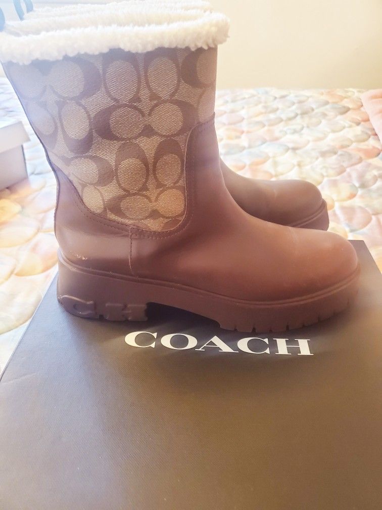 COACH BOOTS NEW