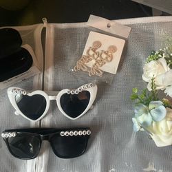 Wedding Accessories 