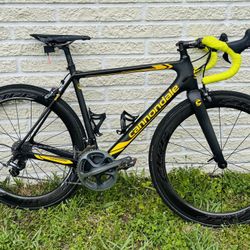 Road bike Cannondale Full Carbon 54cm