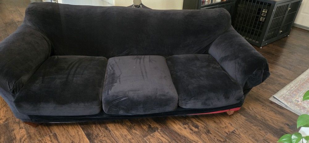 Free Couch
