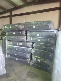 Fresh ROUND of FURNITURE MARKET NAME BRAND MATTRESSES AT THE BEST PRICES ANYWHERE!!