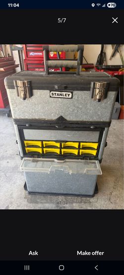 Stanley 3 Compartment Tool Box With Built In Wheels