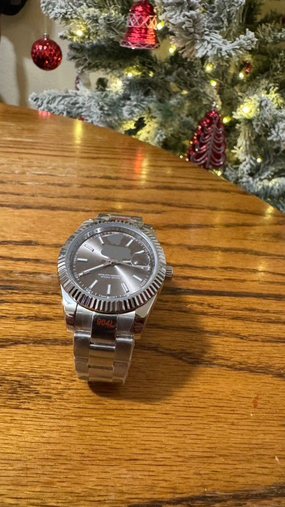 ⭐️Silver Watch + Sapphire crystal ⭐️