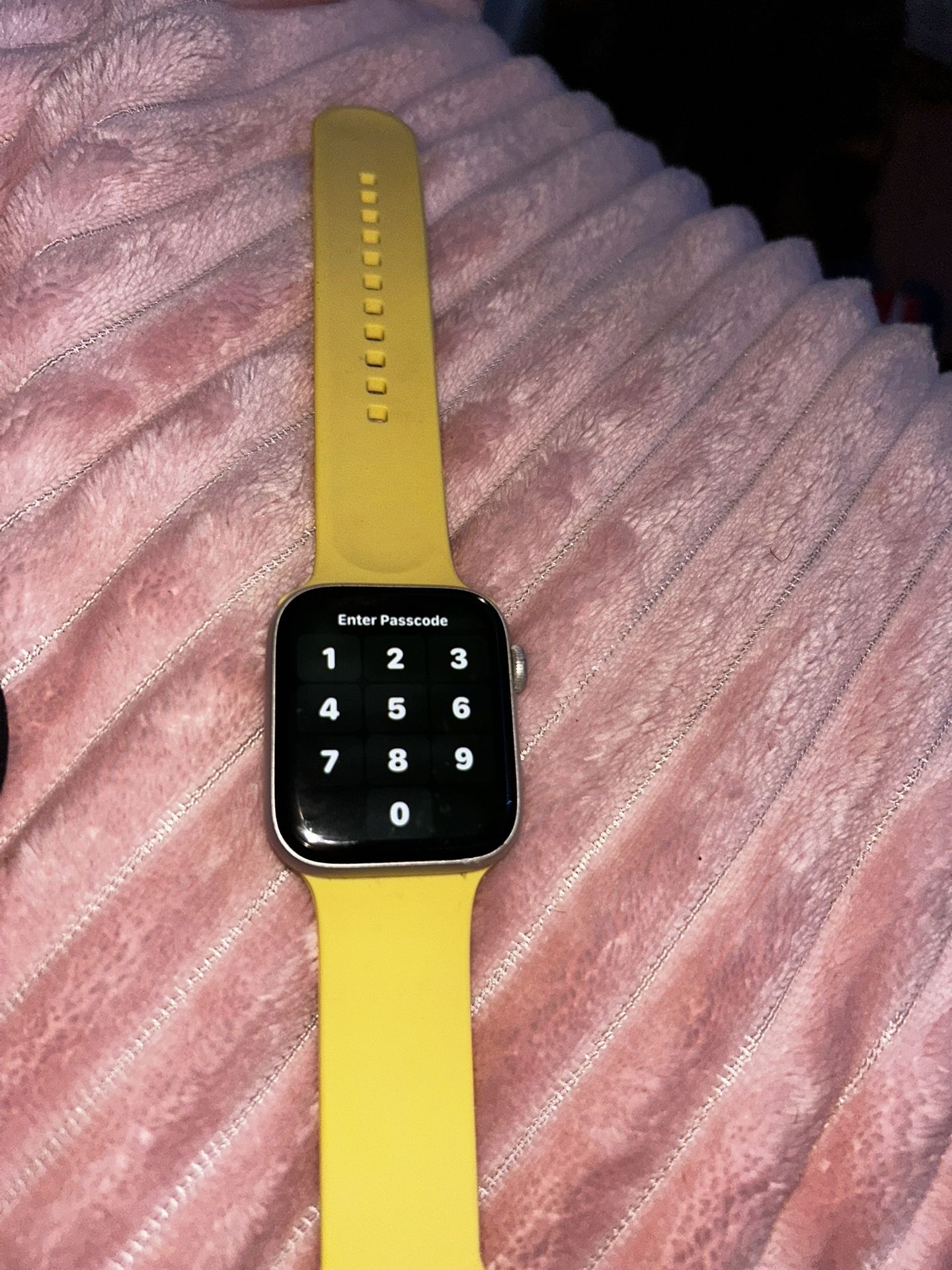 Apple Watch Series 5 44mm