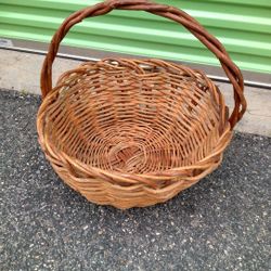 Large Basket 