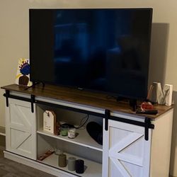 Farmhouse Style TV Stand with Sliding Barn Doors