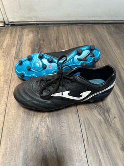 Joma águila cleats size 7.5