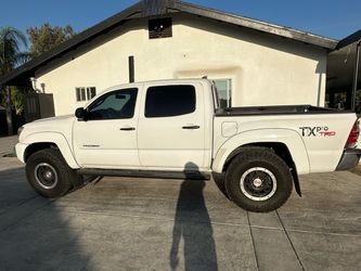 2015 Toyota Tacoma 4WD