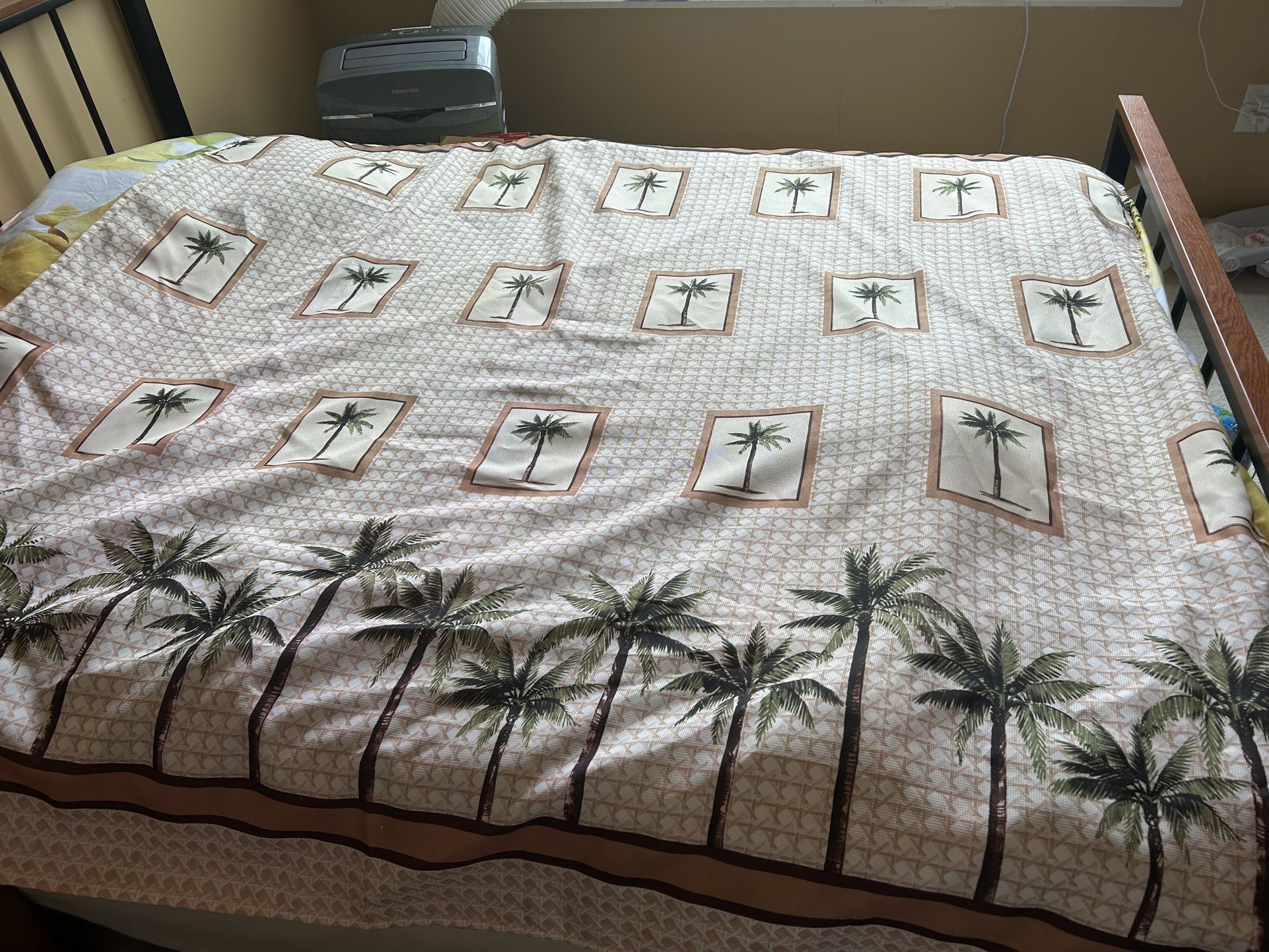 Fabric Palm Tree Pattern Fabric Shower Curtain