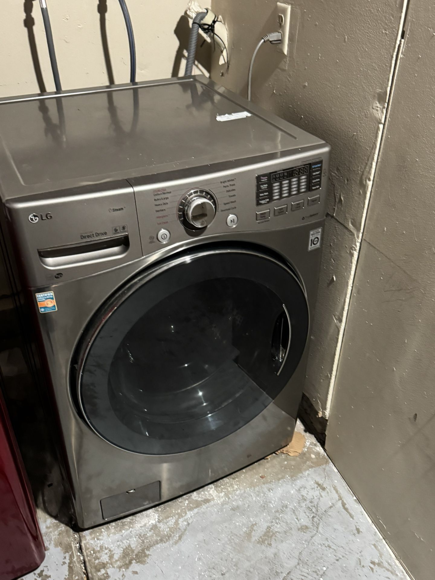 LG Washer, working extremely good