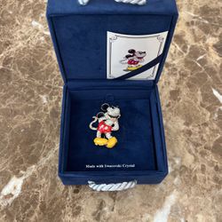 New In Box Disney Mickey Mouse Pin 