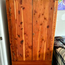 Cedar Wardrobe 