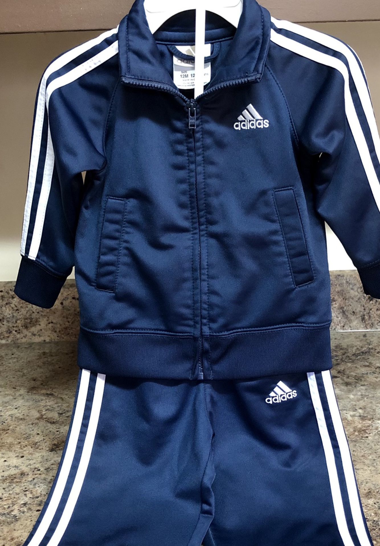 Like New Adidas Outfit Size 12 months