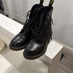 Dr. Martens