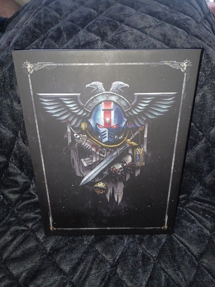 Warhammer 40k Space Marines Rulebook Collector's Box 2017