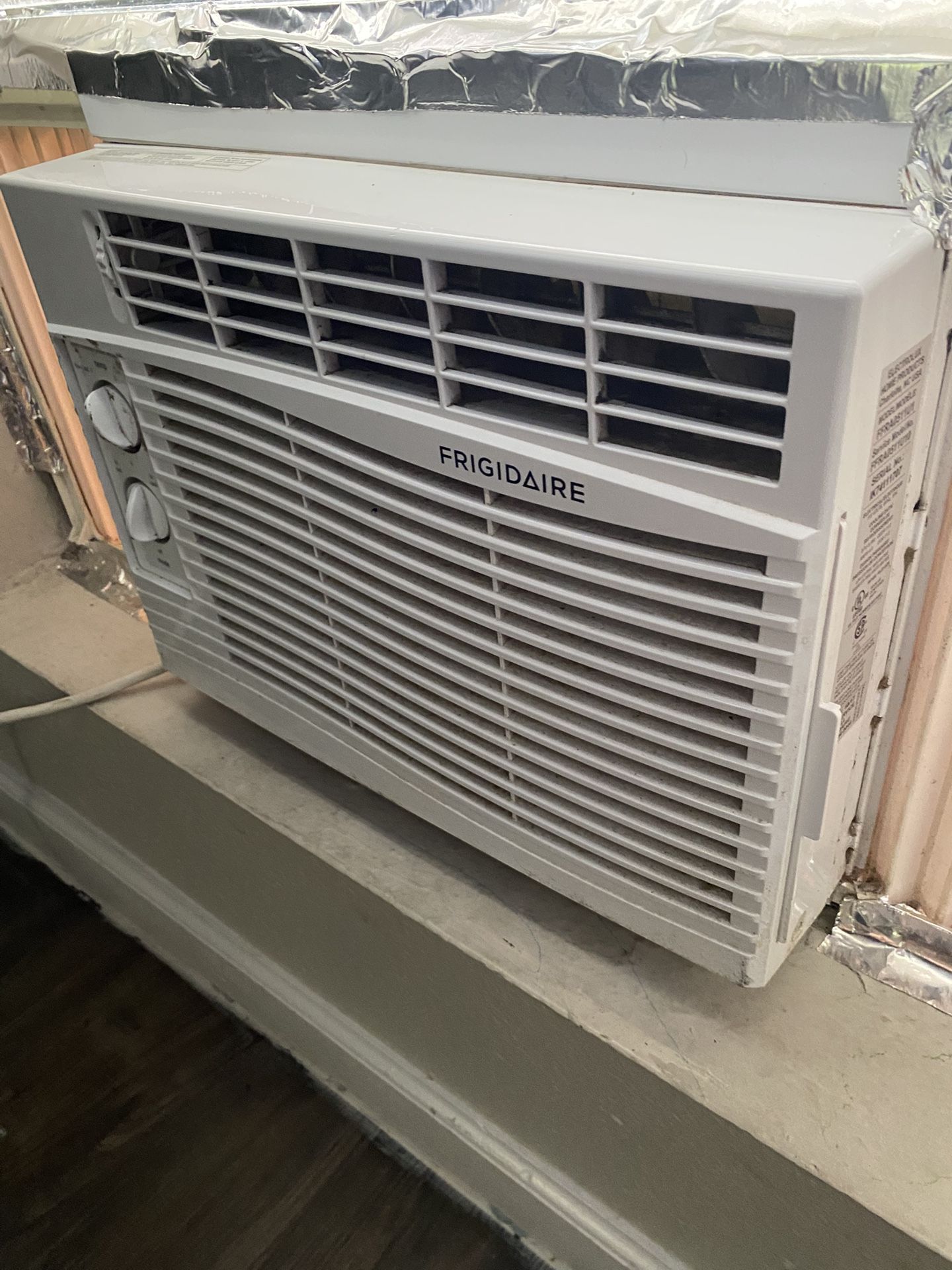 Frigidaire AC Window Unit