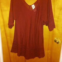 Very Nice Ladies Size Medium Sweater 