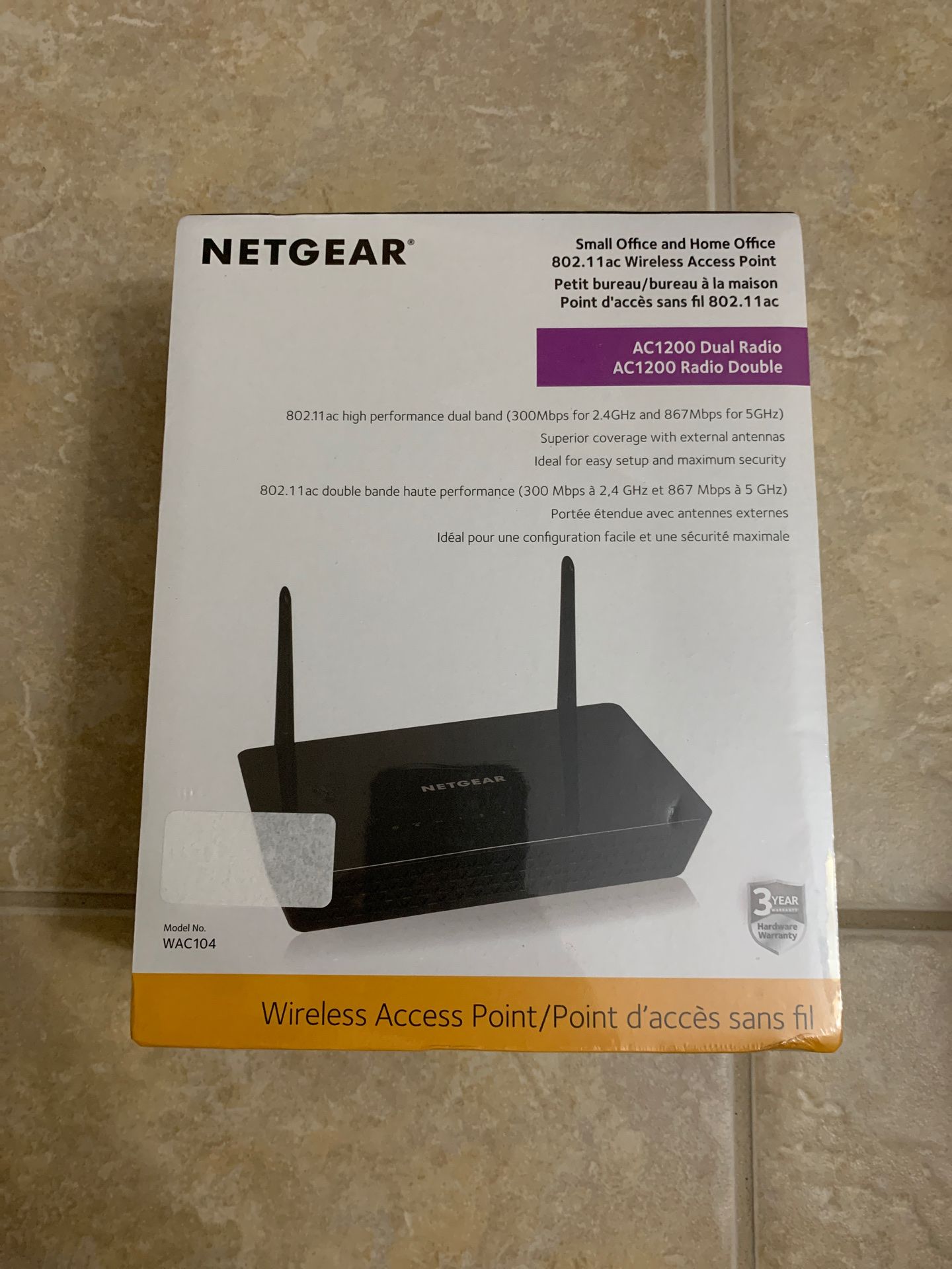 NETGEAR AC1200 Dual Band Wireless Access Point (WAC104)