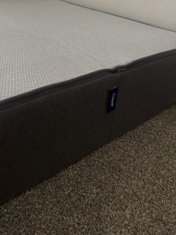 CASPER MATTRESS QUEEN SIZE