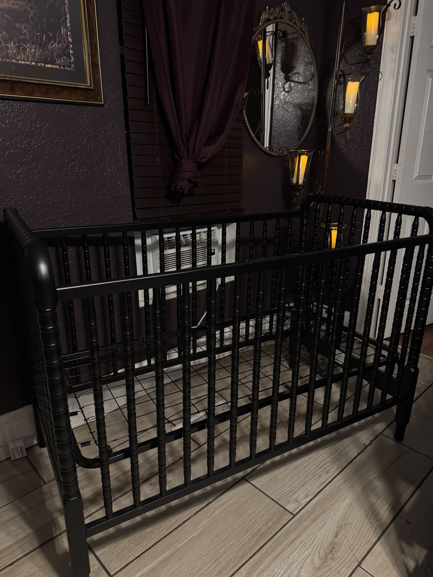 Crib And Changing Table 