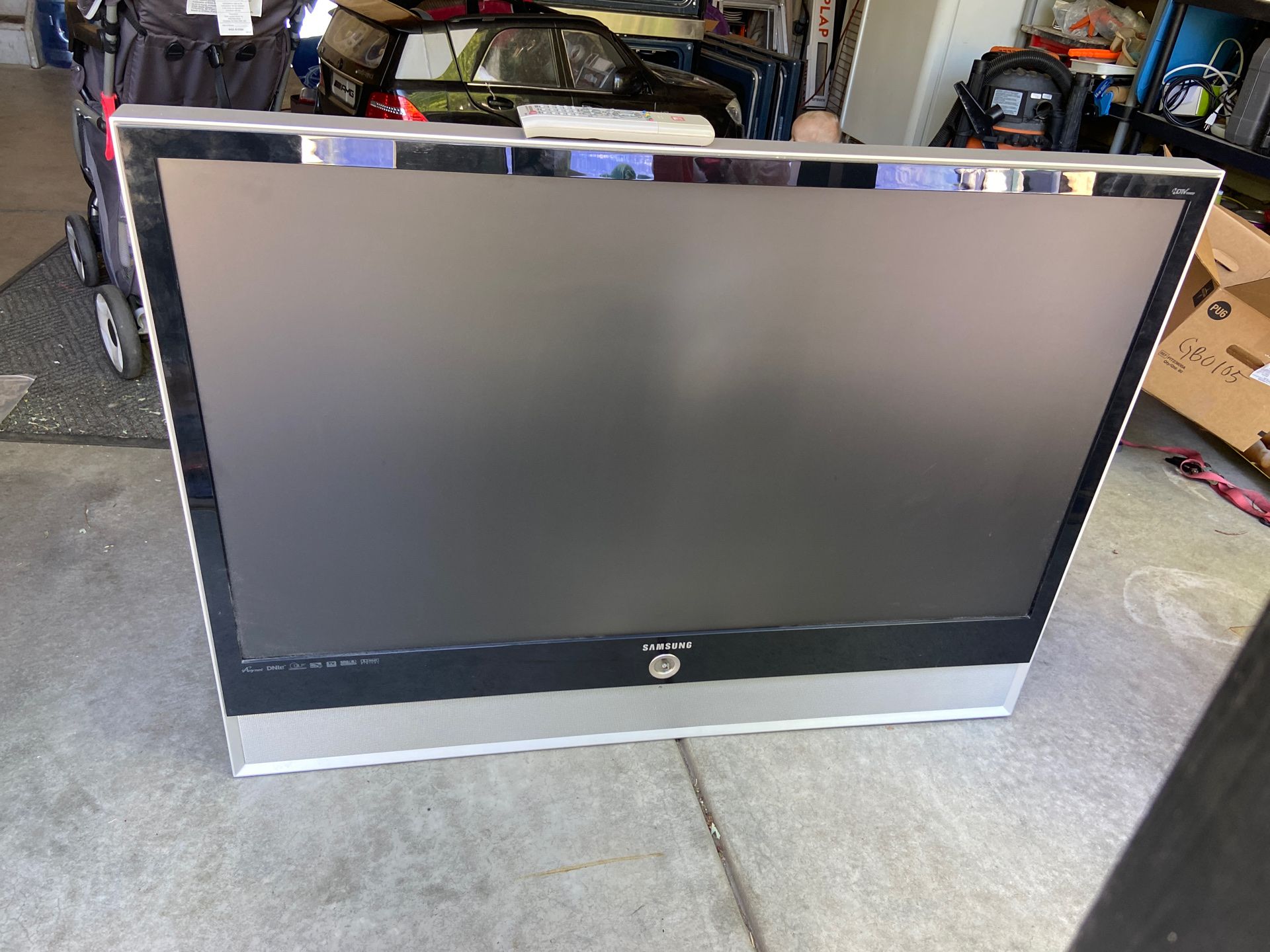 Samsung 50 inch flat screen tv 1080i 2 hdmi ports