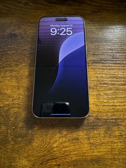 iPhone 15 Pro Max - Excellent Condition - Unlocked