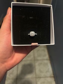 Ladies Ring