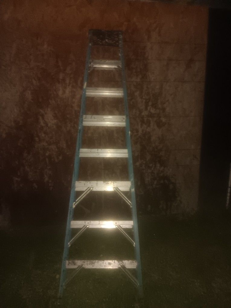 Ladder 8"