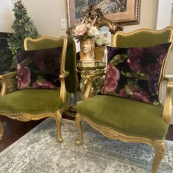 Very  Gorgeous 2 Victorian Chairs  Only 