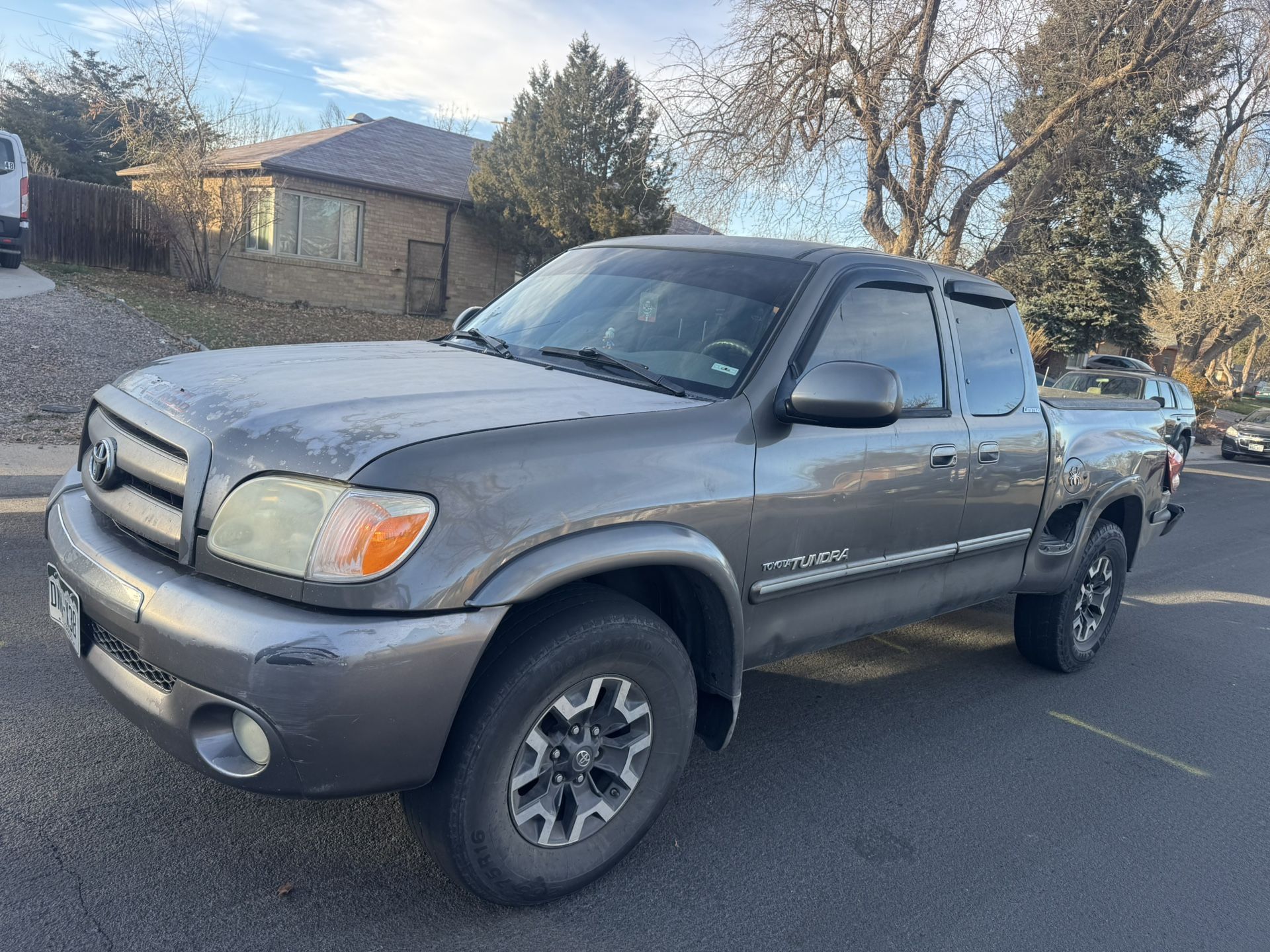 Tundra 2005 Millas 240