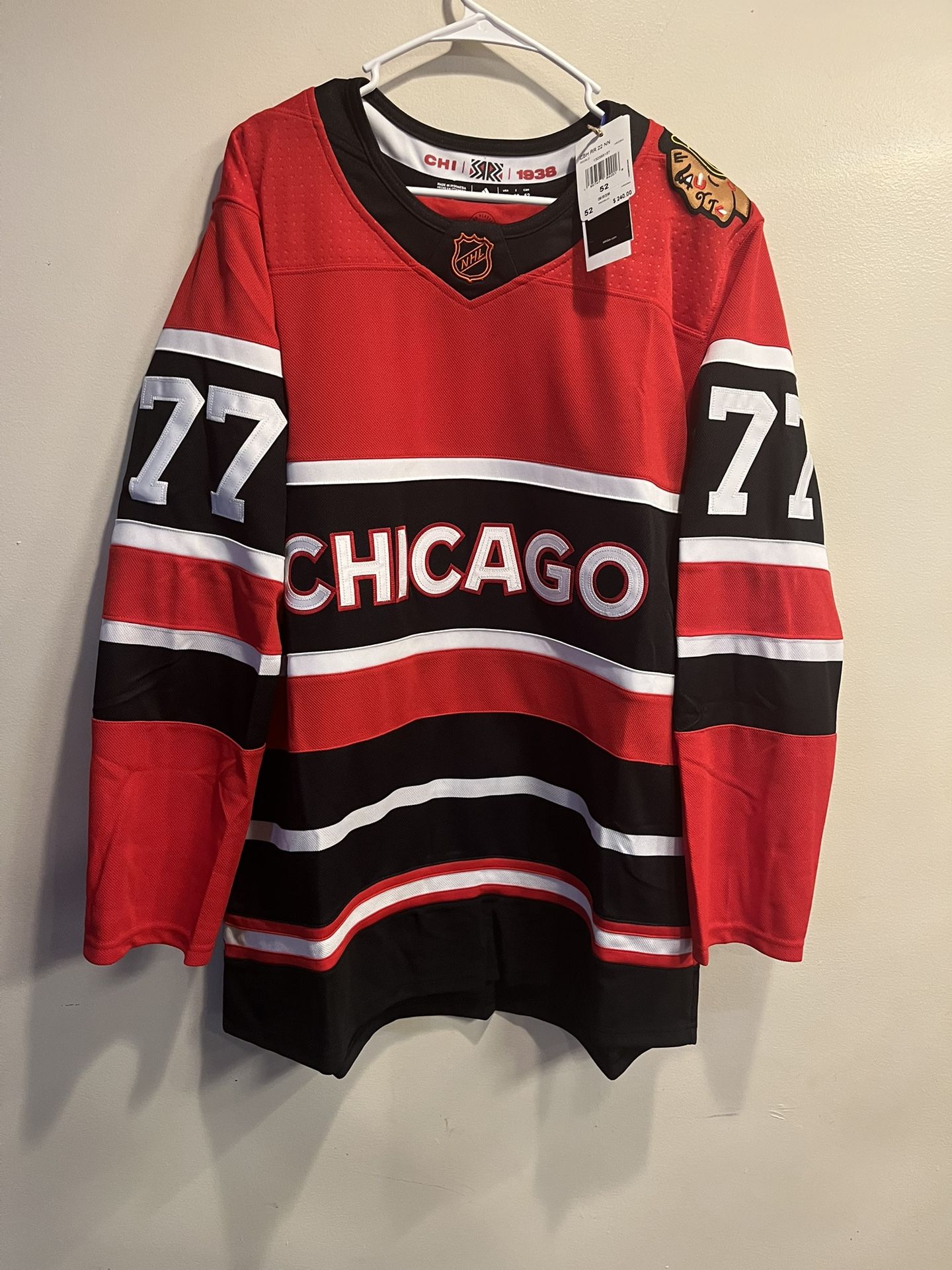 Adidas Chicago Blackhawks Kirby Dach NHL Reverse Retro Jersey Size 52