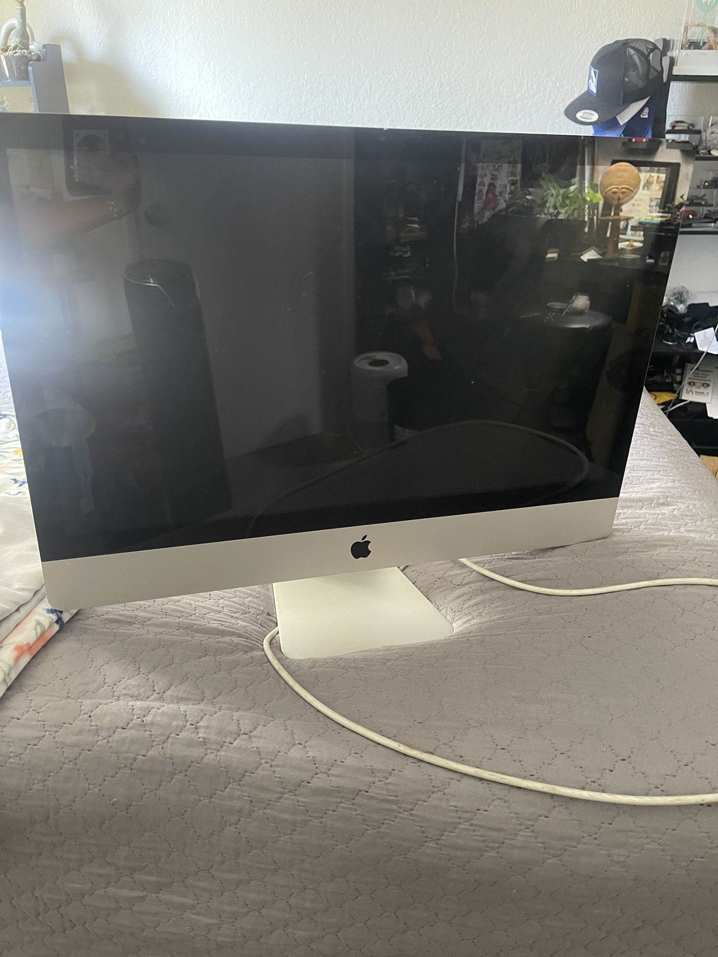 iMac Desktop Computer