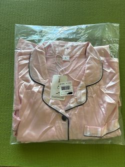 New with tag SWOMOG Satin Silk Pajama Set Women Size L