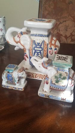 Elephant statues that