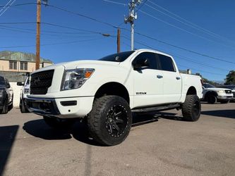 2021 Nissan Titan Crew Cab