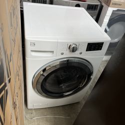 KENMORE WHITE FRONT LOAD WASHER