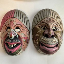 2 wood masks 
