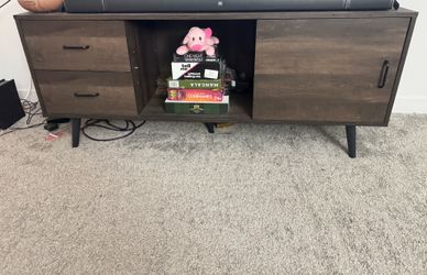 Modern 5ft Wooden TV Stand / Media Console – Dark Walnut Finish