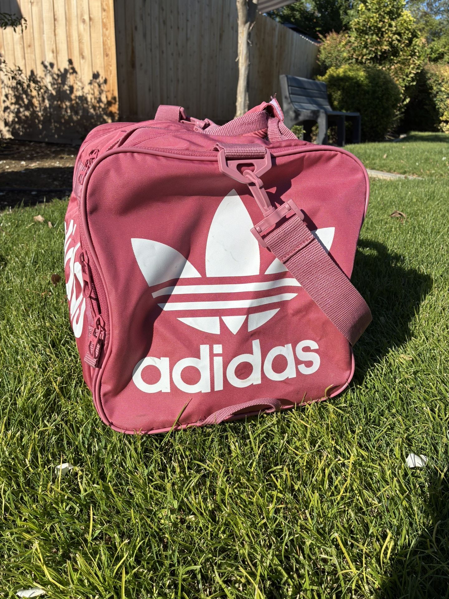 Large Adidas Duffle Bag π©·