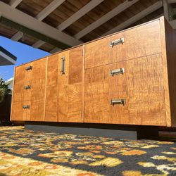 Gorgeous Lane Mid Century Dresser